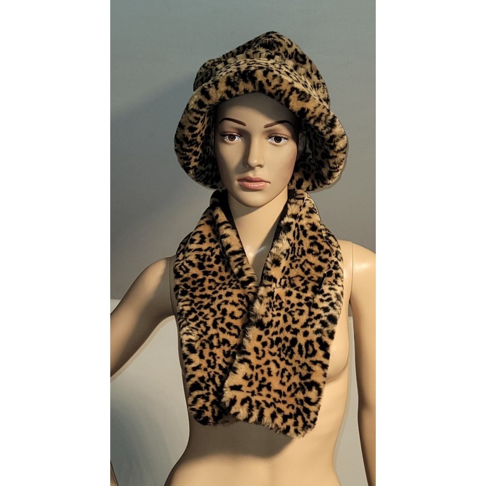 Mantles Multi  Color Women Premium Winter Fur‎ Hat and Scarf  Brown and Black